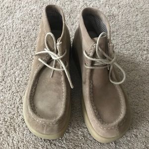 No Boundaries Chukka wedge boots- Wally size 9